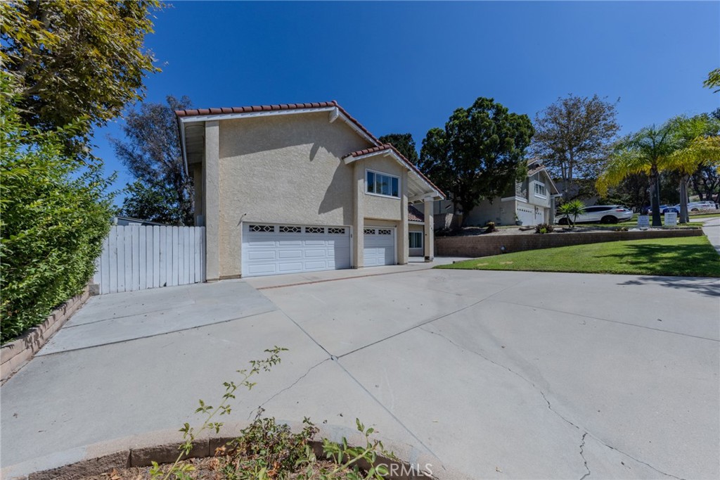 160 N Eucalyptus Property Photo 41