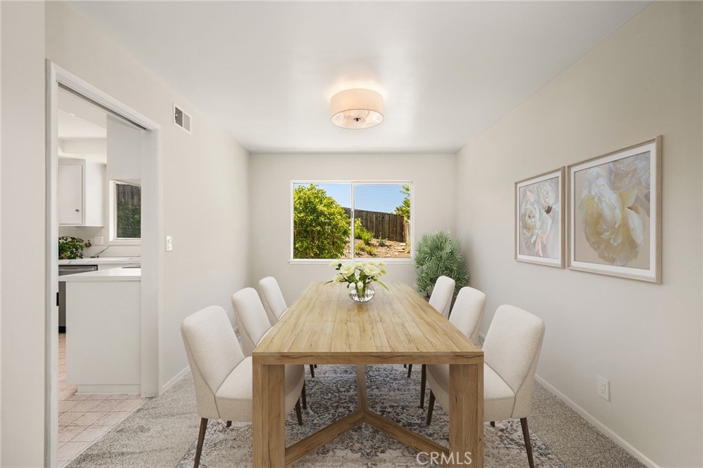 1877 Swan Circle Property Photo 15