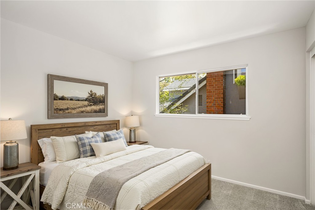 1877 Swan Circle Property Photo 19