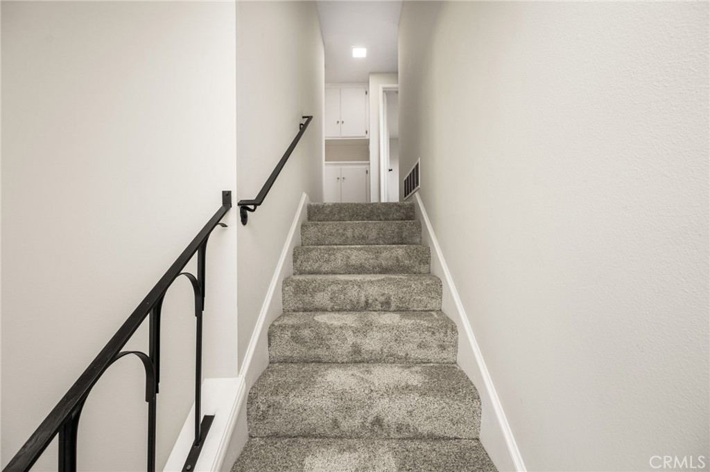 1877 Swan Circle Property Photo 31