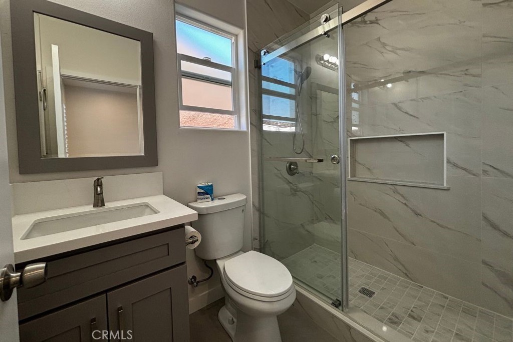 2491 W Harriet B Property Photo 6