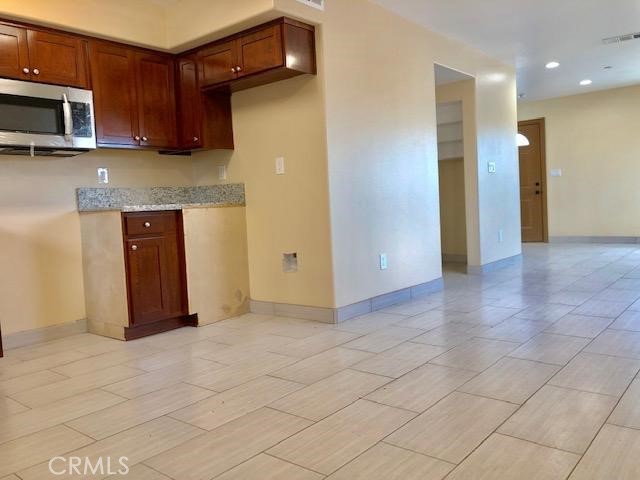 3534 W 67th Street Property Photo 13