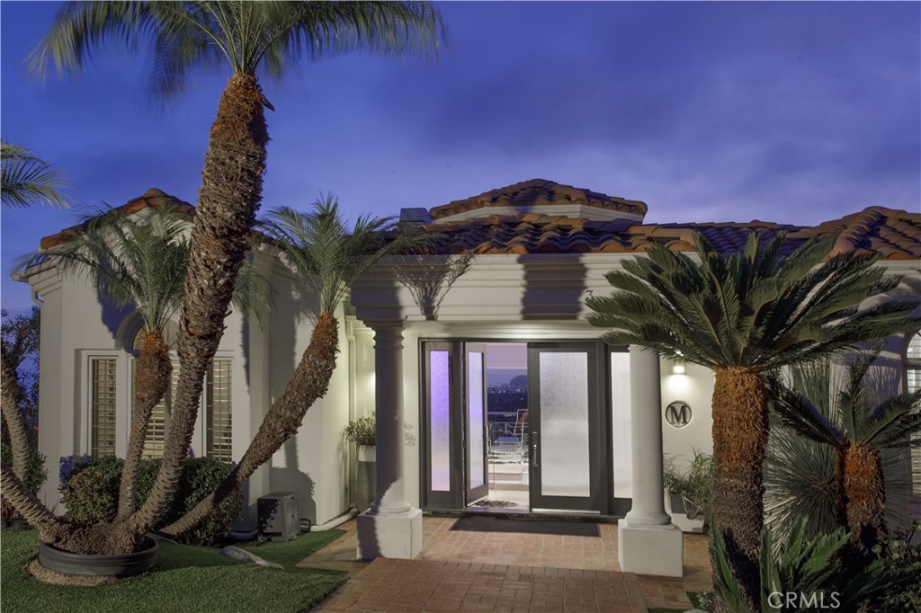 3 Via Pasa Property Photo 2