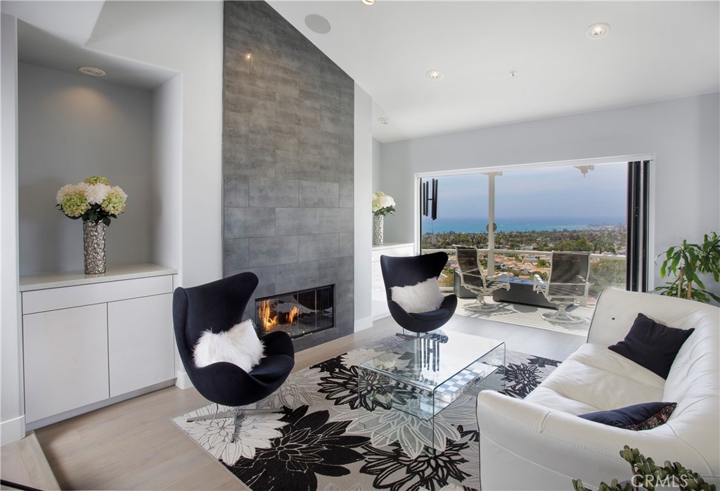 3 Via Pasa Property Photo 5