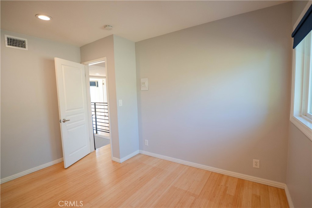 14001 Summit Property Photo 34