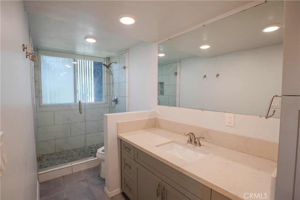 14001 Summit Property Photo 44