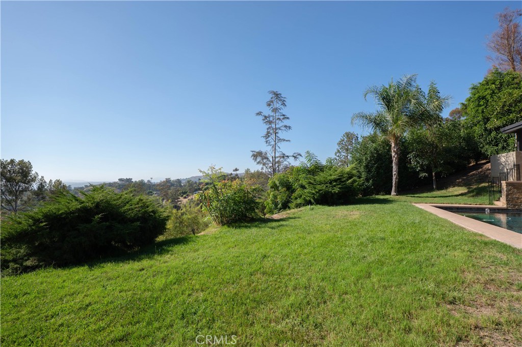 14001 Summit Property Photo 53