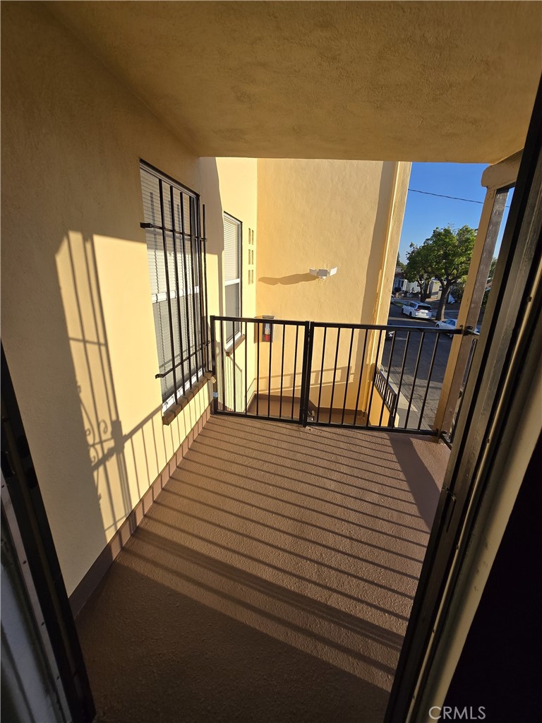 5740 California Property Photo 5