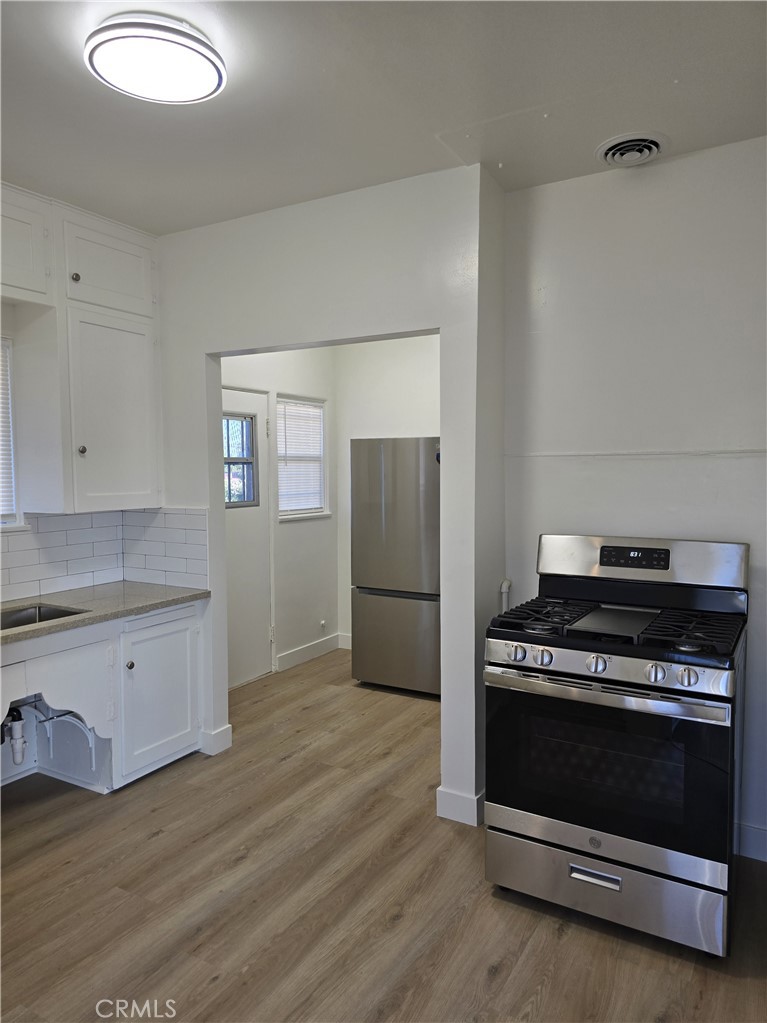 5740 California Property Photo 10