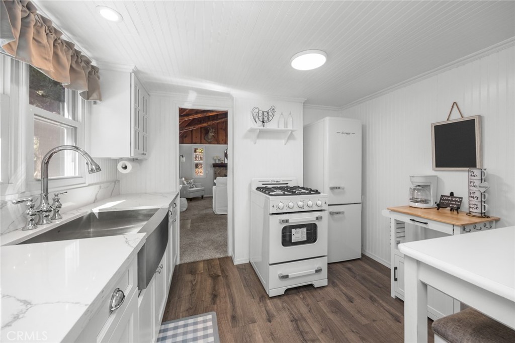 1177 Bear Springs Road Property Photo 14