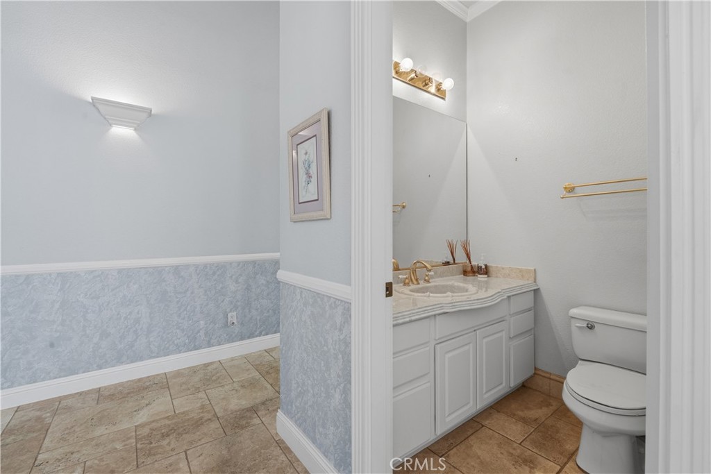 685 Bradbury Property Photo 30