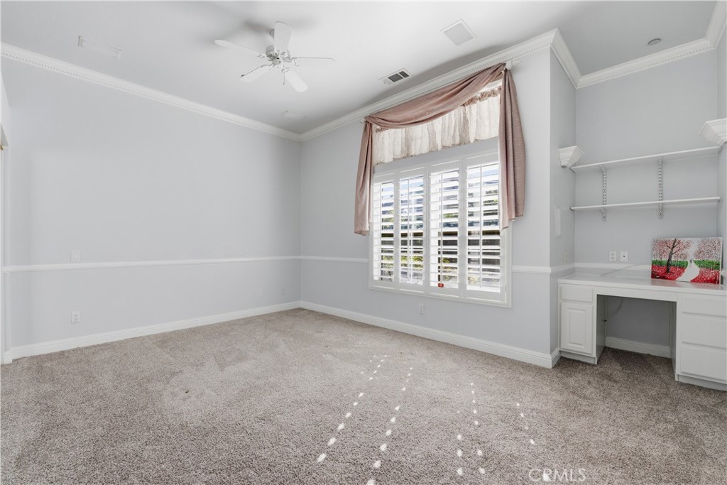 685 Bradbury Property Photo 32