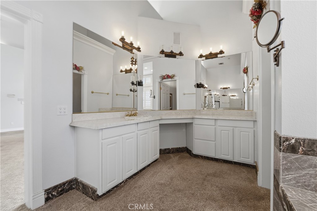 685 Bradbury Property Photo 51