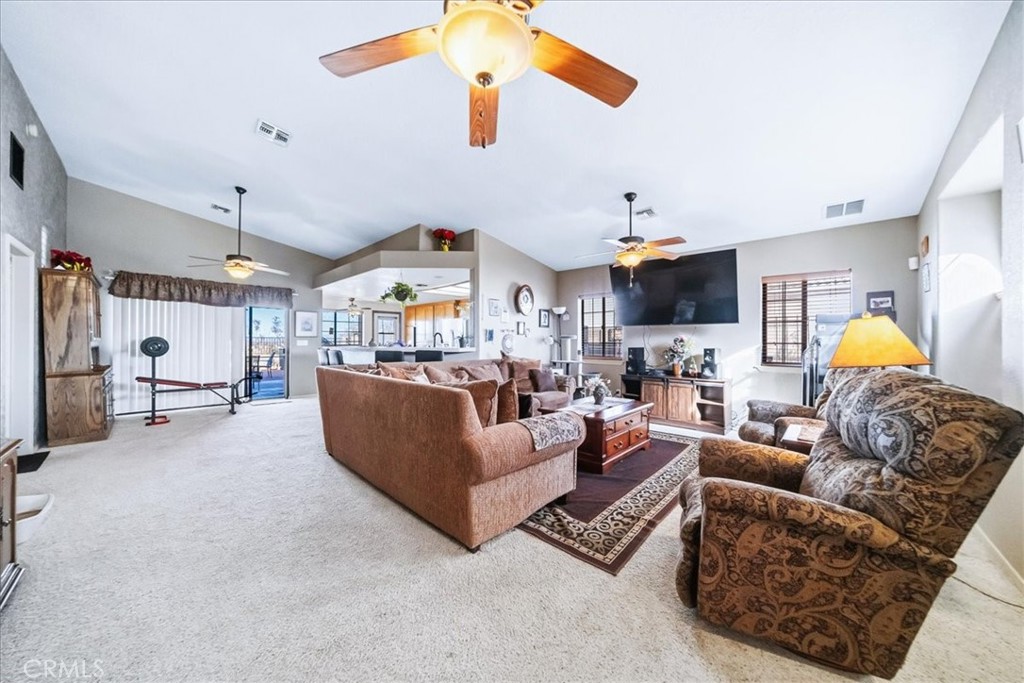1348 Redwood Property Photo 6