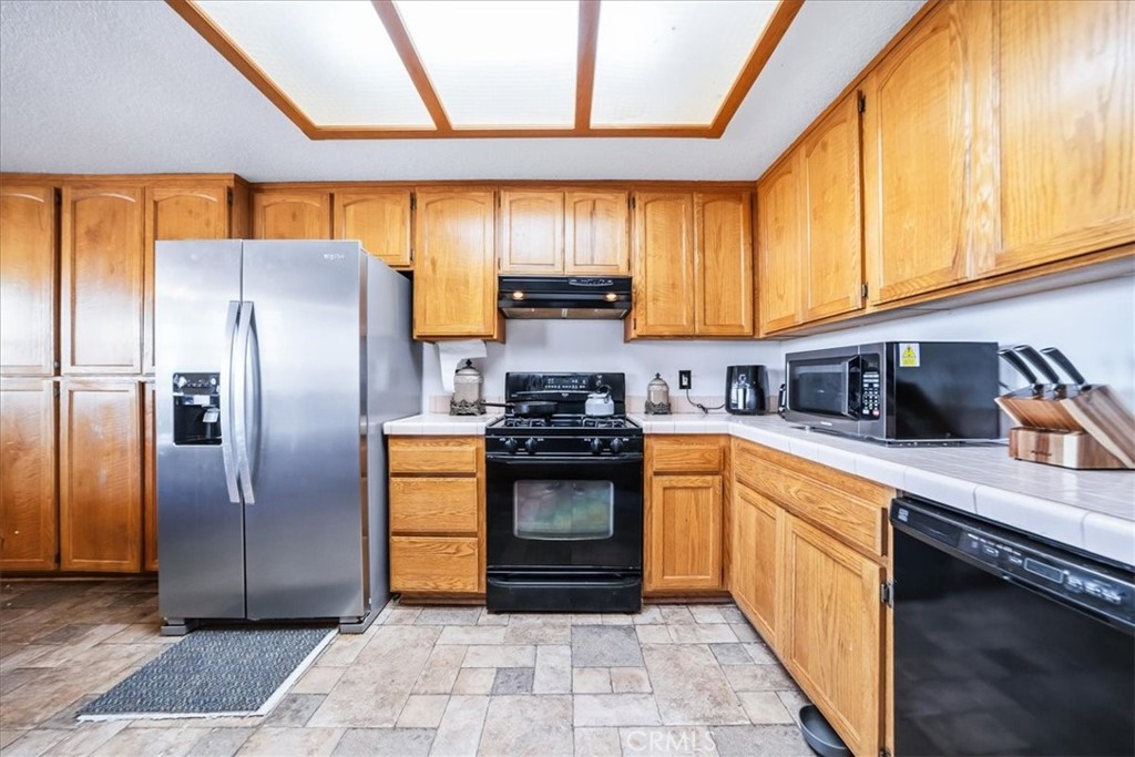 1348 Redwood Property Photo 14