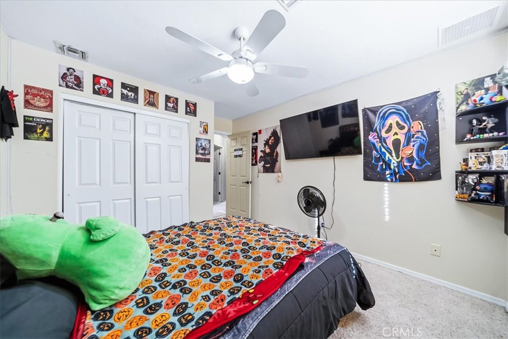 1348 Redwood Property Photo 27