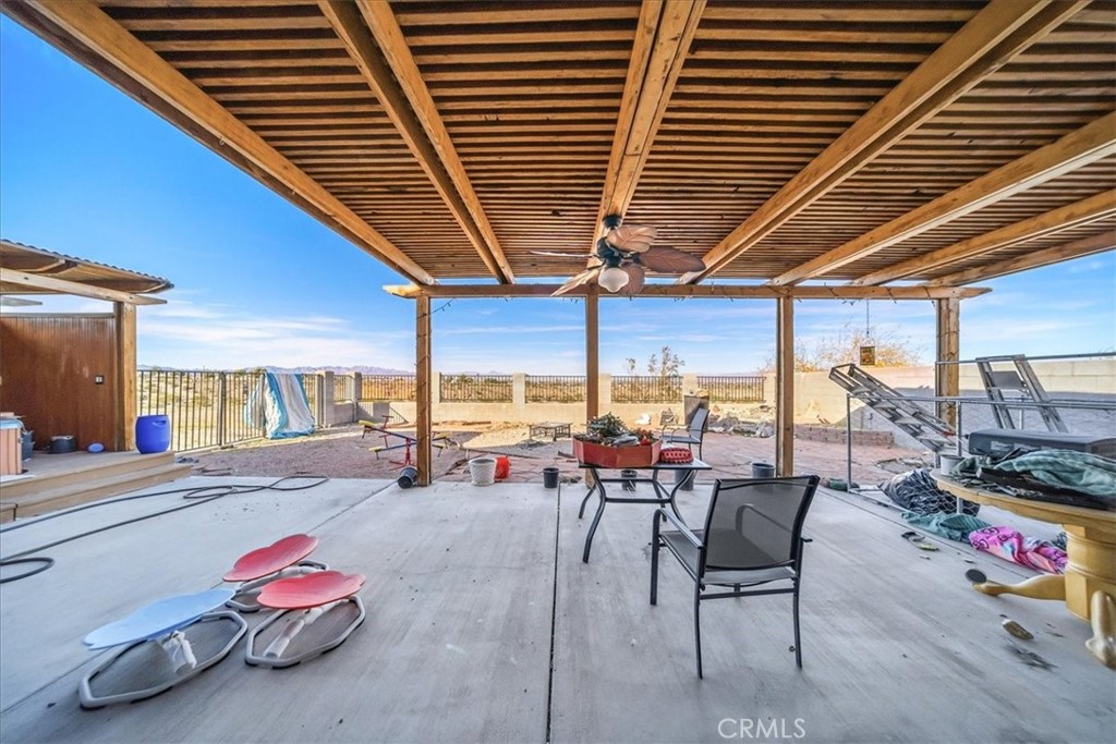 1348 Redwood Property Photo 31