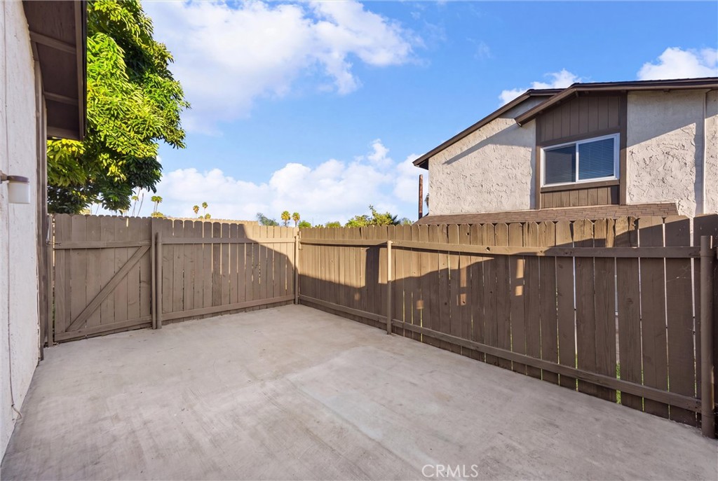 4585 Gold Rush Court Property Photo 3