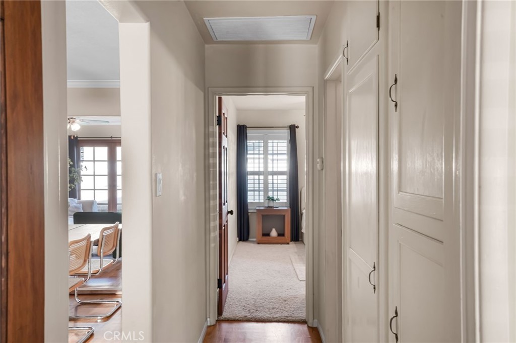 4852 Coldbrook Property Photo 10