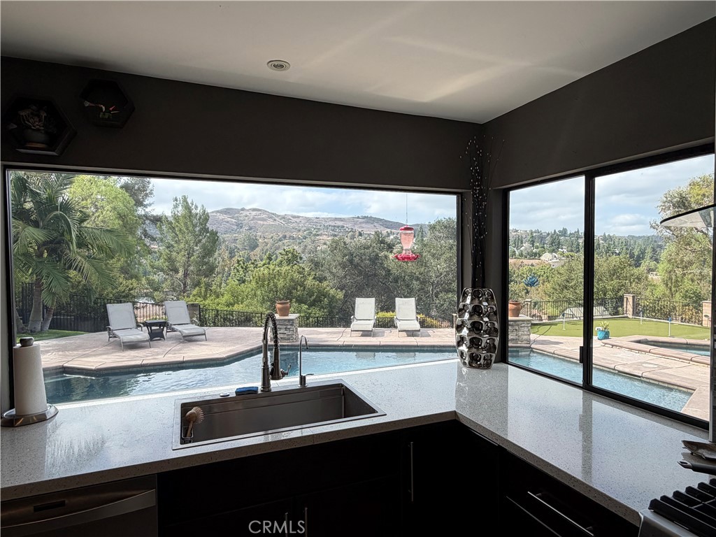 375 S Via Montanera Property Photo 5