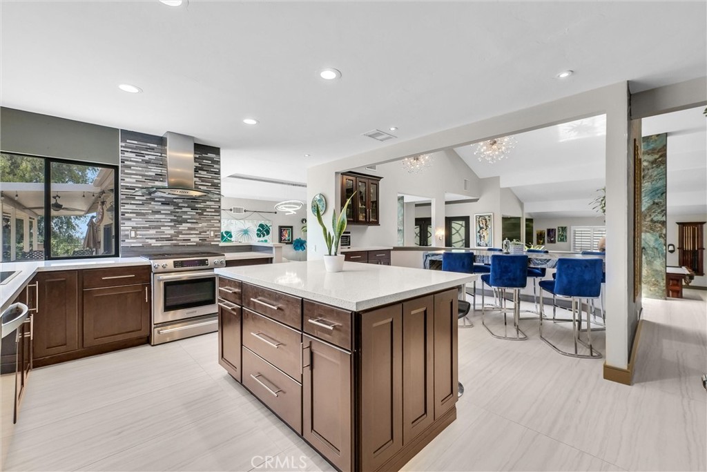 375 S Via Montanera Property Photo 6