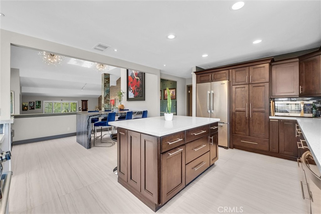 375 S Via Montanera Property Photo 7