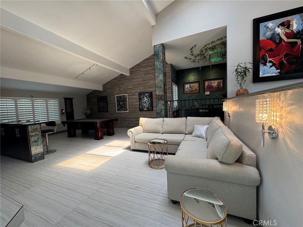 375 S Via Montanera Property Photo 16