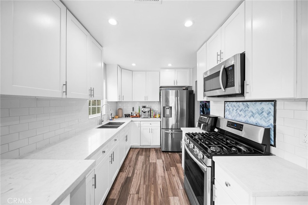 6522 Hereford Property Photo 12