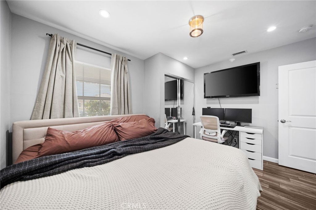 6522 Hereford Property Photo 23