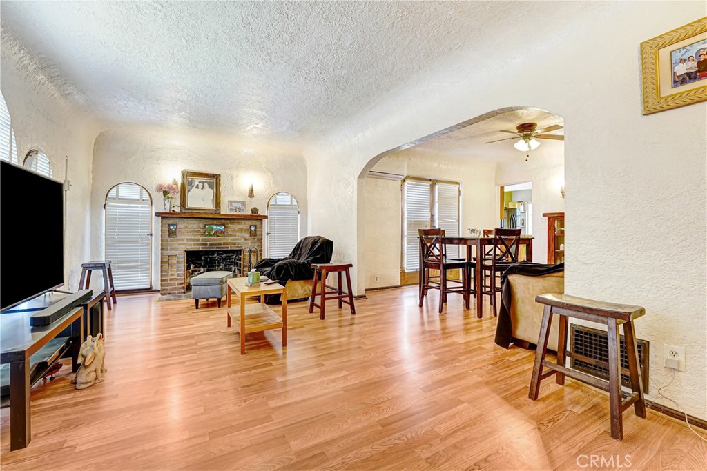 926 N Avenue 49 Property Photo 5