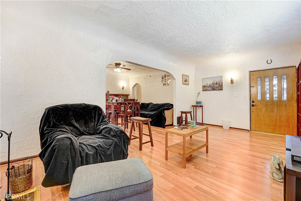 926 N Avenue 49 Property Photo 6