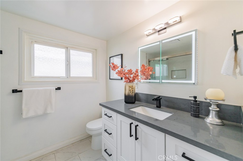 1334 S Glendora Avenue Property Photo 12