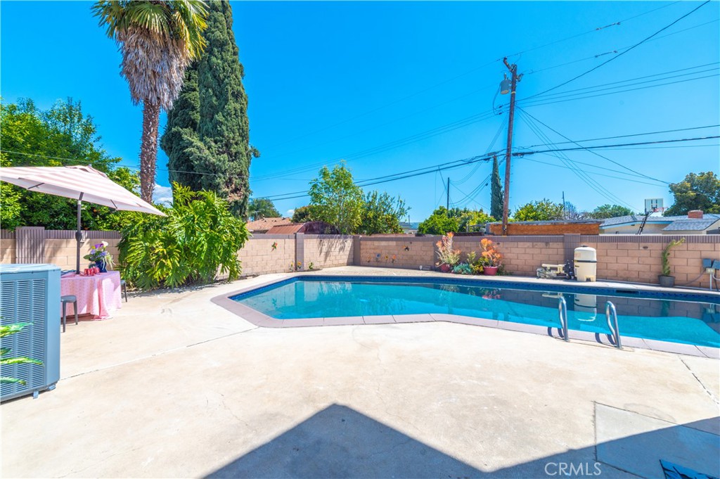 1334 S Glendora Avenue Property Photo 27