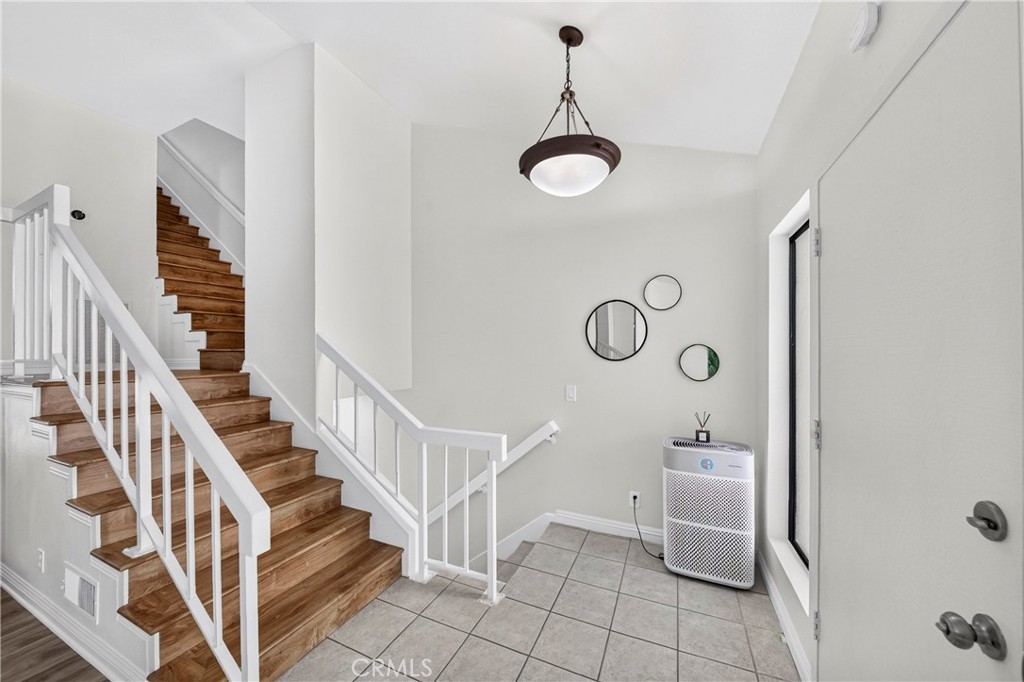 6273 Lincoln Property Photo 12