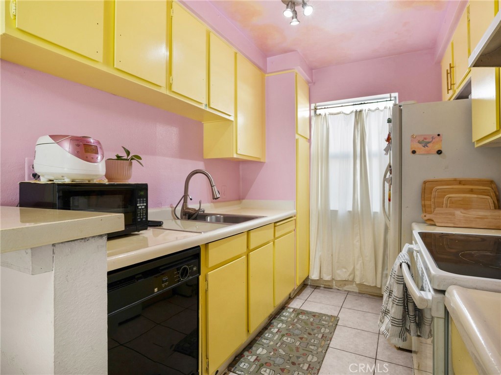 1741 Neil Armstrong Street 113 Property Photo 7