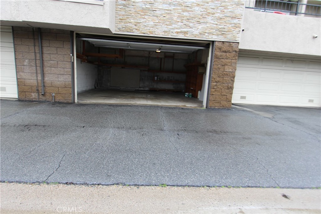 1137 Rosecrans Property Photo 1