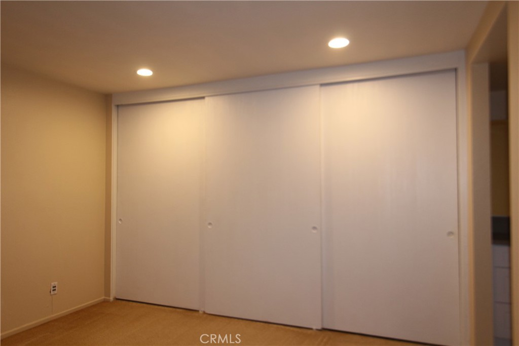 1137 Rosecrans Property Photo 11