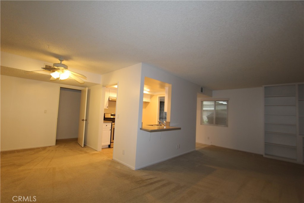 1137 Rosecrans Property Photo 15
