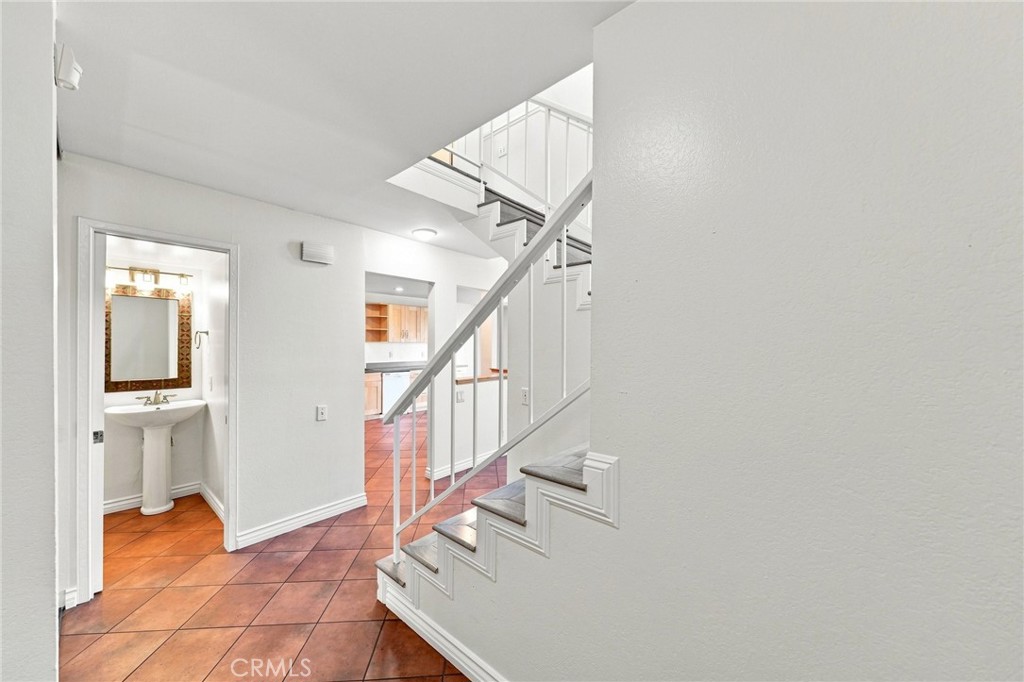 4725 Cardena Property Photo 10