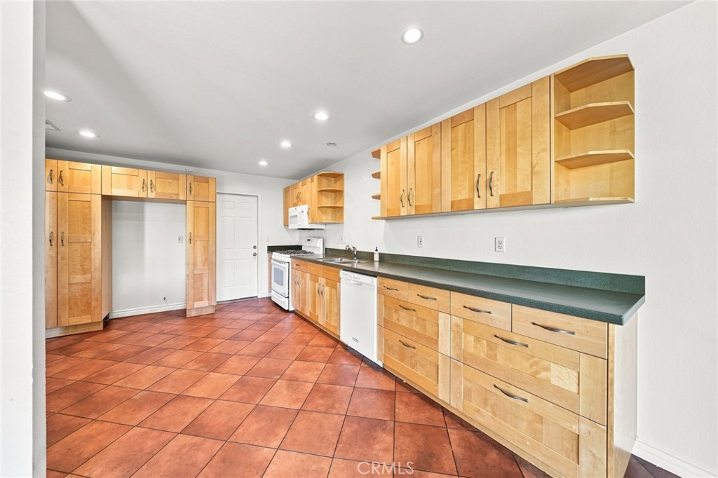 4725 Cardena Property Photo 21