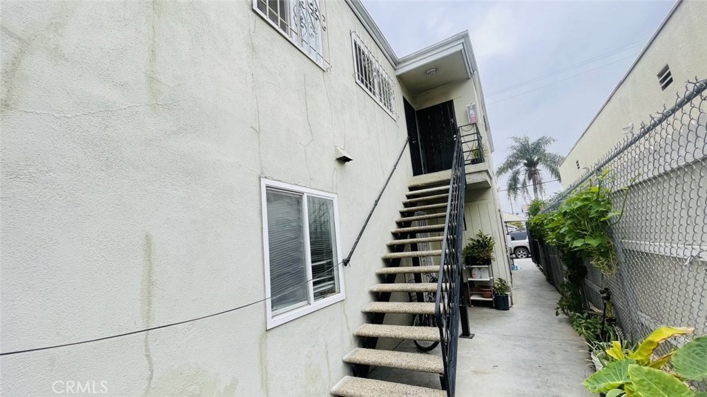 1083 Gaviota Avenue Property Photo 26