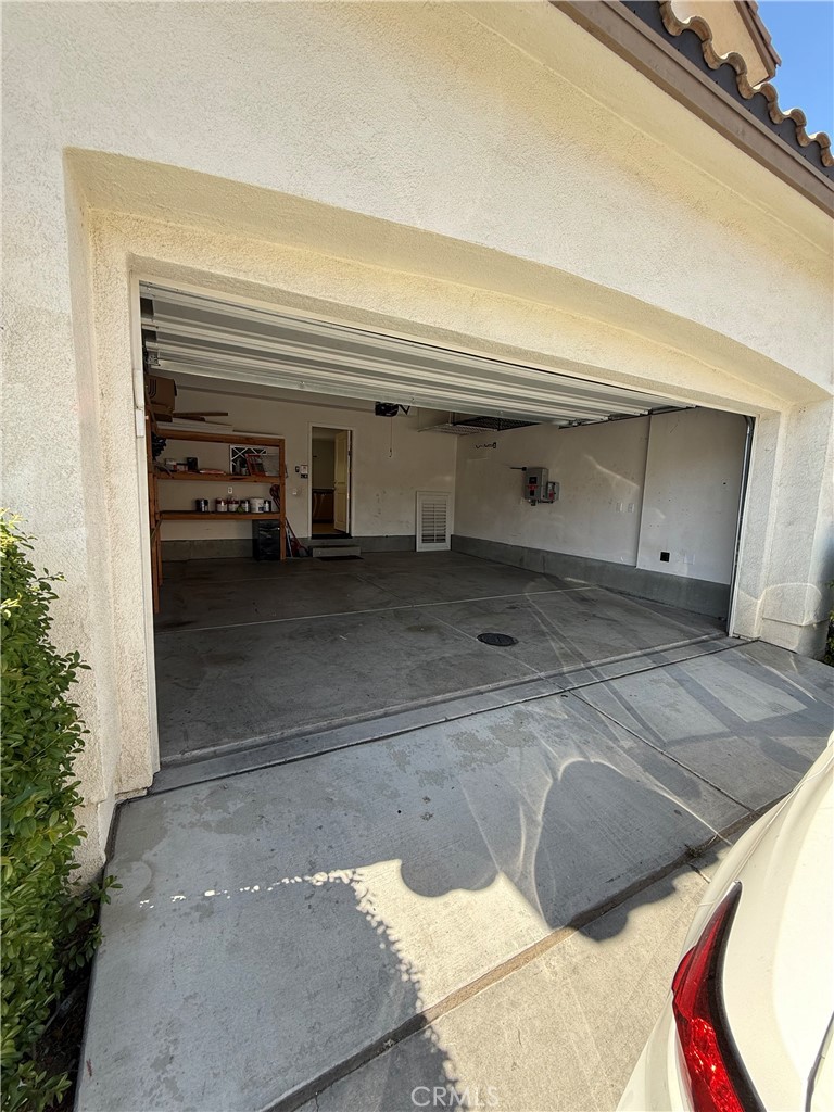 27459 Red Rock Property Photo 5