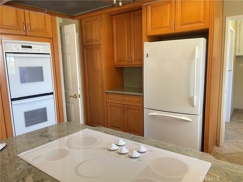 1136 Yosemite Property Photo 7