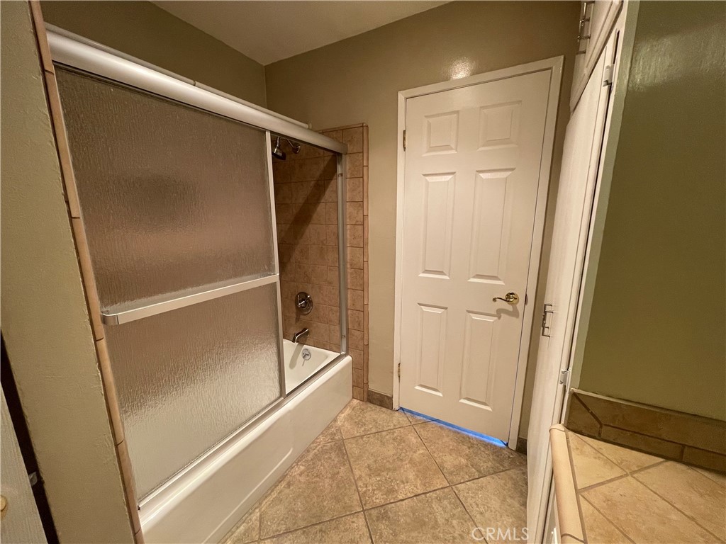 1136 Yosemite Property Photo 10