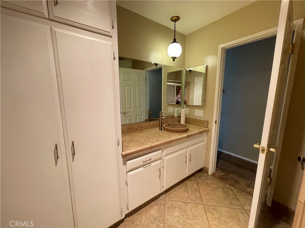 1136 Yosemite Property Photo 11
