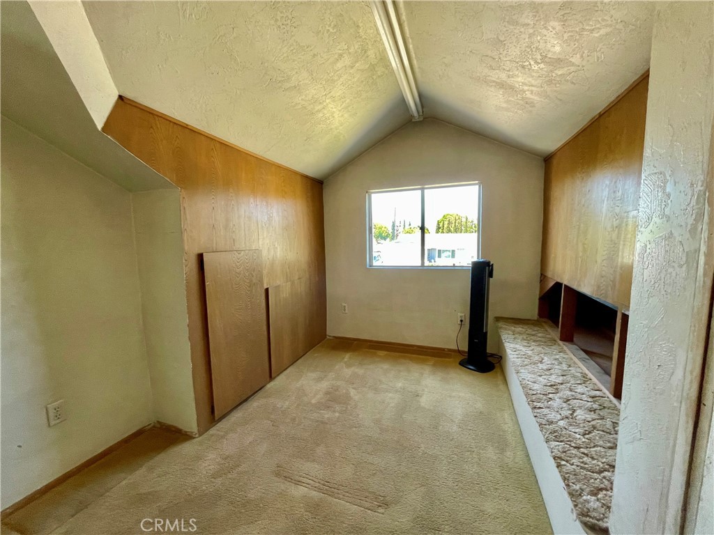 1136 Yosemite Property Photo 25