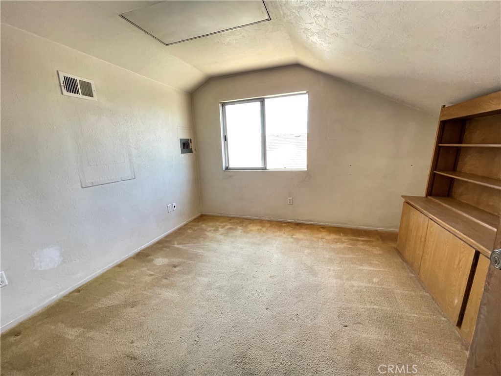 1136 Yosemite Property Photo 26