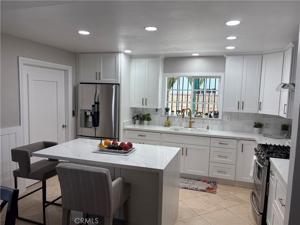 1622 S Pacific Property Photo 6