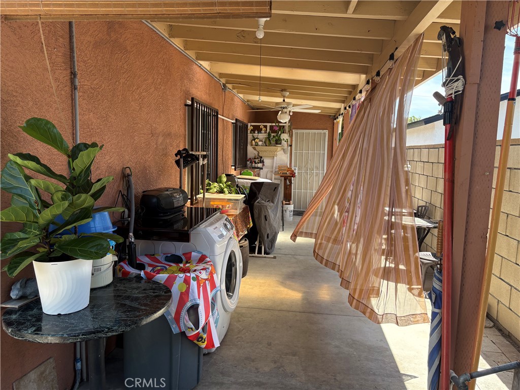 1622 S Pacific Property Photo 32