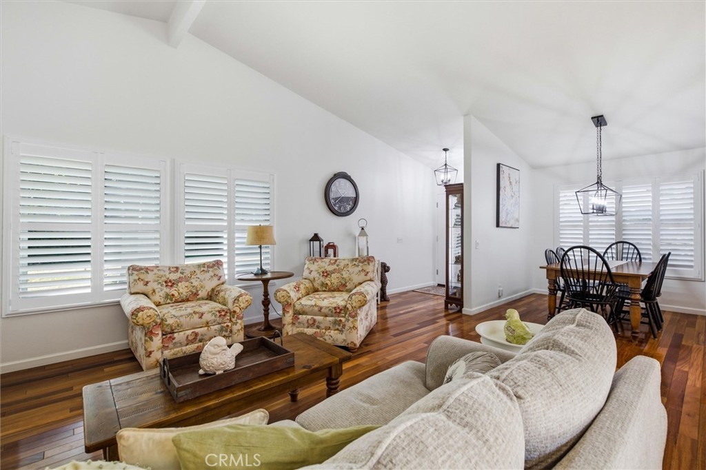 1228 Woodside Drive Property Photo 4